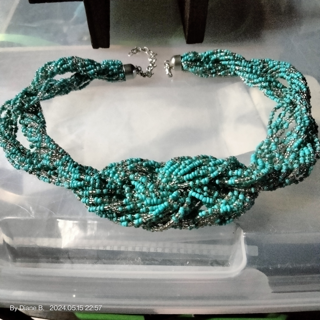 Vtg Turquoise Seed Bead Necklace 40$